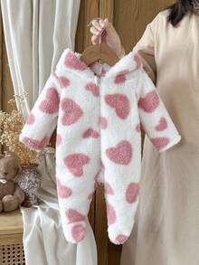 SHEIN Vintaside Kids 新生兒極簡時尚可愛波點長袖連帽長款毛絨連身衣居家服 - 彩色 - 查看 4