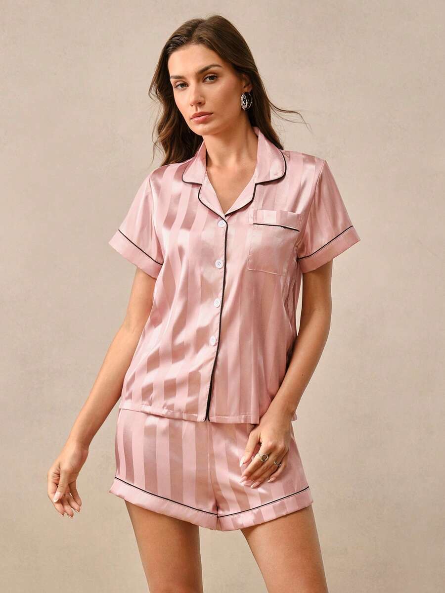 Hourtrue 2件套女式短袖上衣與短褲睡衣套裝,休閒寬鬆條紋印花翻領鈕扣家居服 - 粉色 - 查看 1