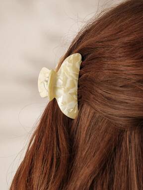 MOTF PREMIUM CREAM YELLOW SMUDGED ACETIC ACID GRAB CLIP, GENTLE DAILY COMMUTING VERSATILE DISC HAIR, PEARLESCENT SHELL PATTERN ACETIC ACID HAIR GRAB