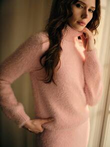 MOTF PREMIUM WOMEN SOLID FLUFFY KNIT SWEATER & FAUX PEARLS MERMAID SKIRT SET - Pink - View 8