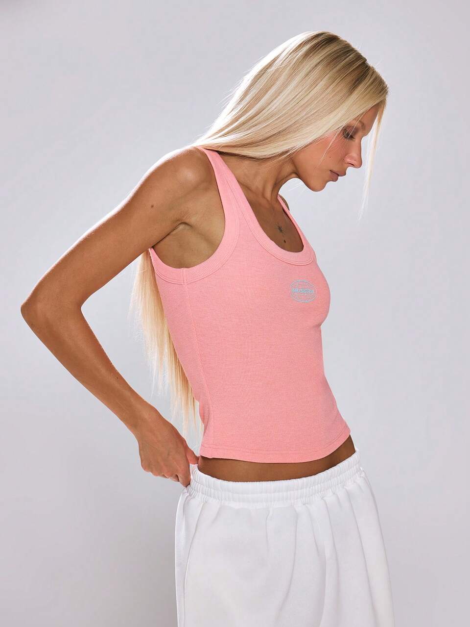 Pink Graphic Detail Tank Top Summer Fall Winter Day Outfit Womens Outfit