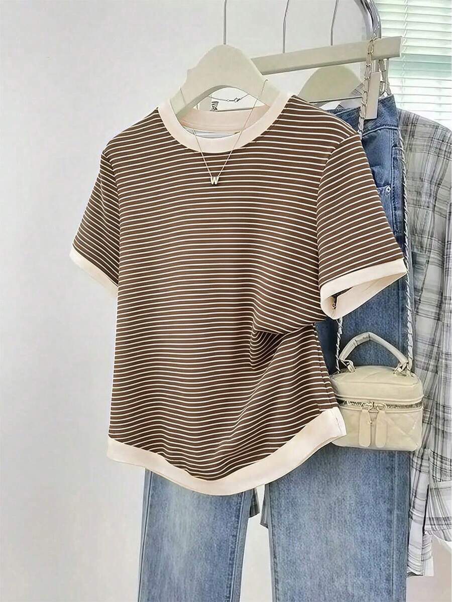 Resyla Maglietta da donna a girocollo a maniche corte con stampa a righe colorblock, stile casual basic - Multicolore - Visualizzare 1