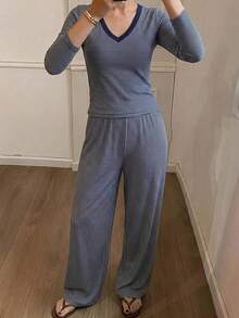 DAZY 條紋V領長袖T恤與直筒長款睡褲2件組女款居家服 - 藍色 - 查看 5