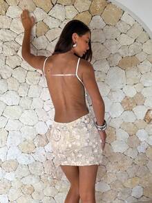 Aloruh Spring/Summer New Elegant Sexy Hot Girl Backless Dress, Elegant Backless Dress For Beach/Seaside Vacation, Backless Sleeveless Mini Dress, Sexy Party Dress, Green Solid Color Sequin Embroidered Deep Backless Mini Dress - Apricot - View 2