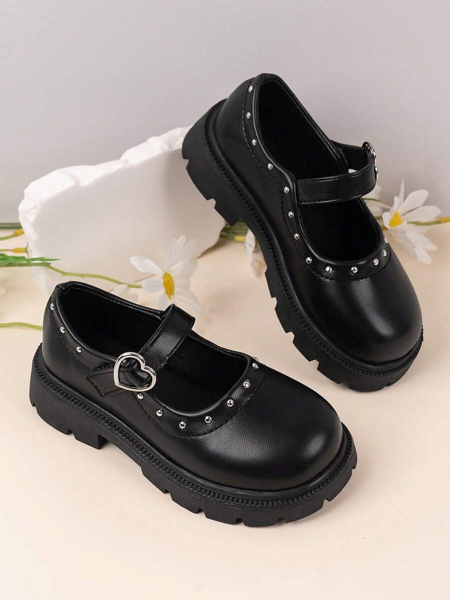 SHEIN Girls Love Buckle Rivet Loafers Round Head Flat Bottom Princess Style College Style Daily Four Seasons Cute Children's Shoes - Black - View 1