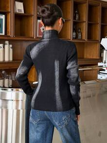 Muchica Cardigan Rajut Bergaris dengan Resleting, Model Streetwear Vintage, Potongan Slim Fit, Warna Hitam untuk Musim Gugur/Dingin - Hitam - View 2
