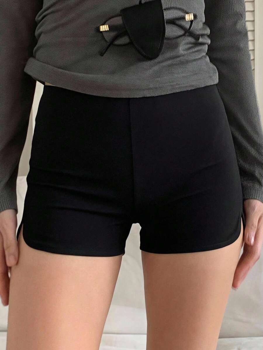 DAZY 純色彈性高腰修身短版灰色夏季女款短褲 - 黑色 - 查看 1