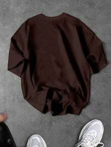 Gym Rark Men's Basketball Print Short Sleeve Sports T-Shirt - Chocolate Brown - View 2