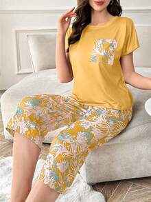 SHEIN 休闲女士圆领睡衣套装带口袋印花针织面料七分裤黄色睡衣套装女士睡衣套装夏季睡衣套装女士黄色睡衣女士睡衣套装 - 彩色 - 查看 1