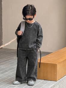 SHEIN 兒童男童 2件組休閒軟綿黑色針織丹寧寬鬆衛衣與牛仔褲套裝，秋冬開學穿搭，幼童套裝 - 黑色 - 查看 8