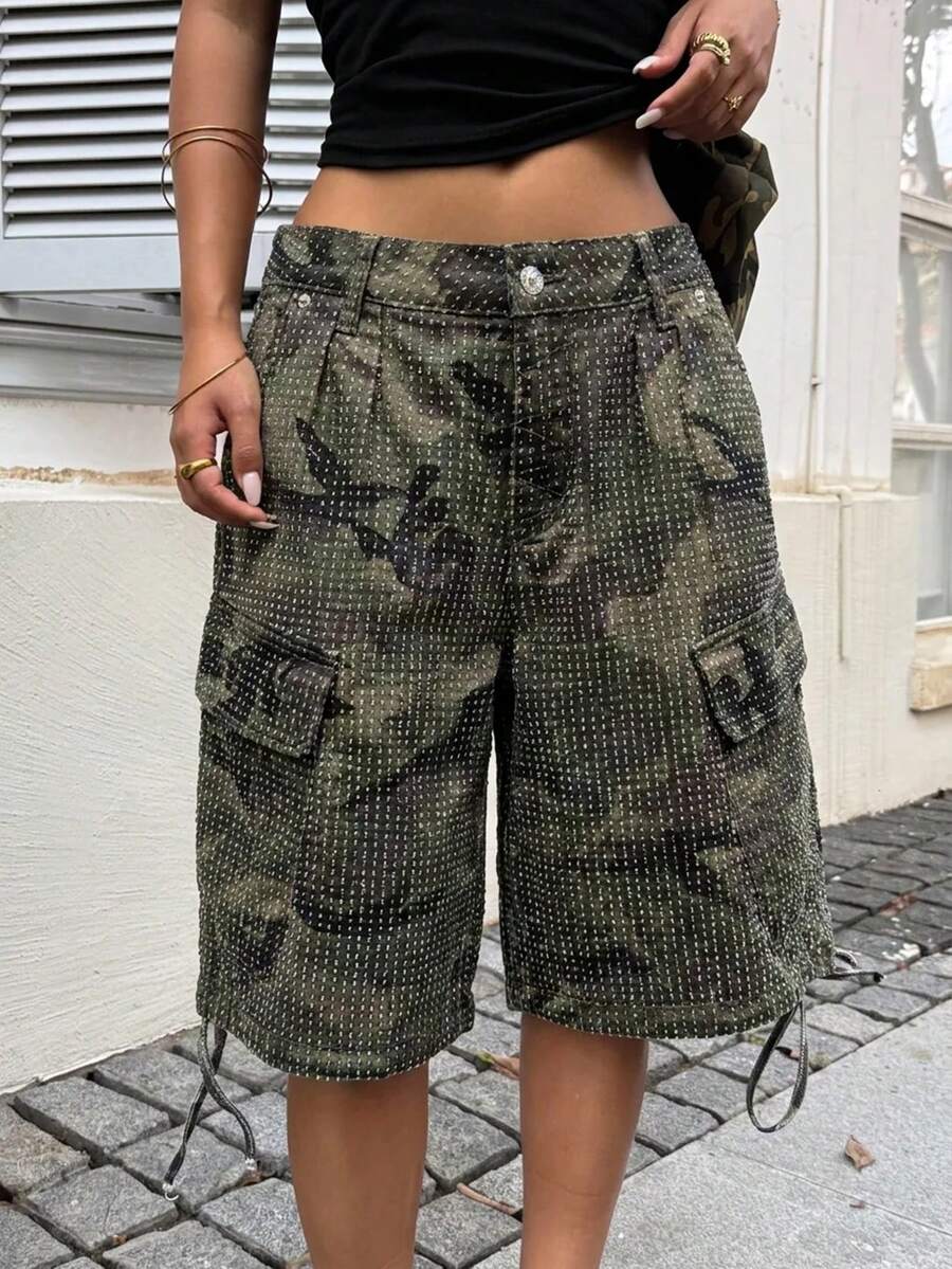 Rivivi Celana Pendek Denim Kargo Jacquard Motif Kamuflase Jalanan untuk Wanita - Hijau Tentara - View 1