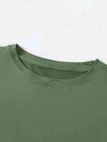SHEIN CURVE+ 大码女式休闲T恤——“这并非运气使然，而是神的恩典。”迷彩印花白色短袖圆领上衣，可机洗，四季皆宜，励志服饰，易于打理。 - 橄欖綠 - 查看 3