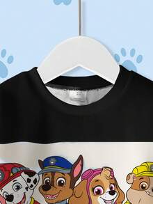 SHEIN | PAW Patrol 男童可爱卡通狗印花撞色保暖卫衣，休闲日常穿着，秋冬季 - 白色 - 查看 3