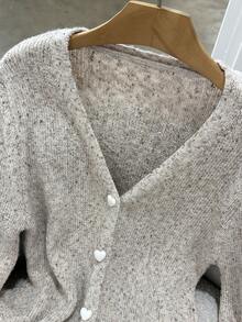 Franclia Cardigan Rajut Ukuran Besar Gaya Prancis Musim Gugur/Dingin, Leher V, Kancing Hati, Manset Bergelombang, Lengan Mengembang - Grey - View 1