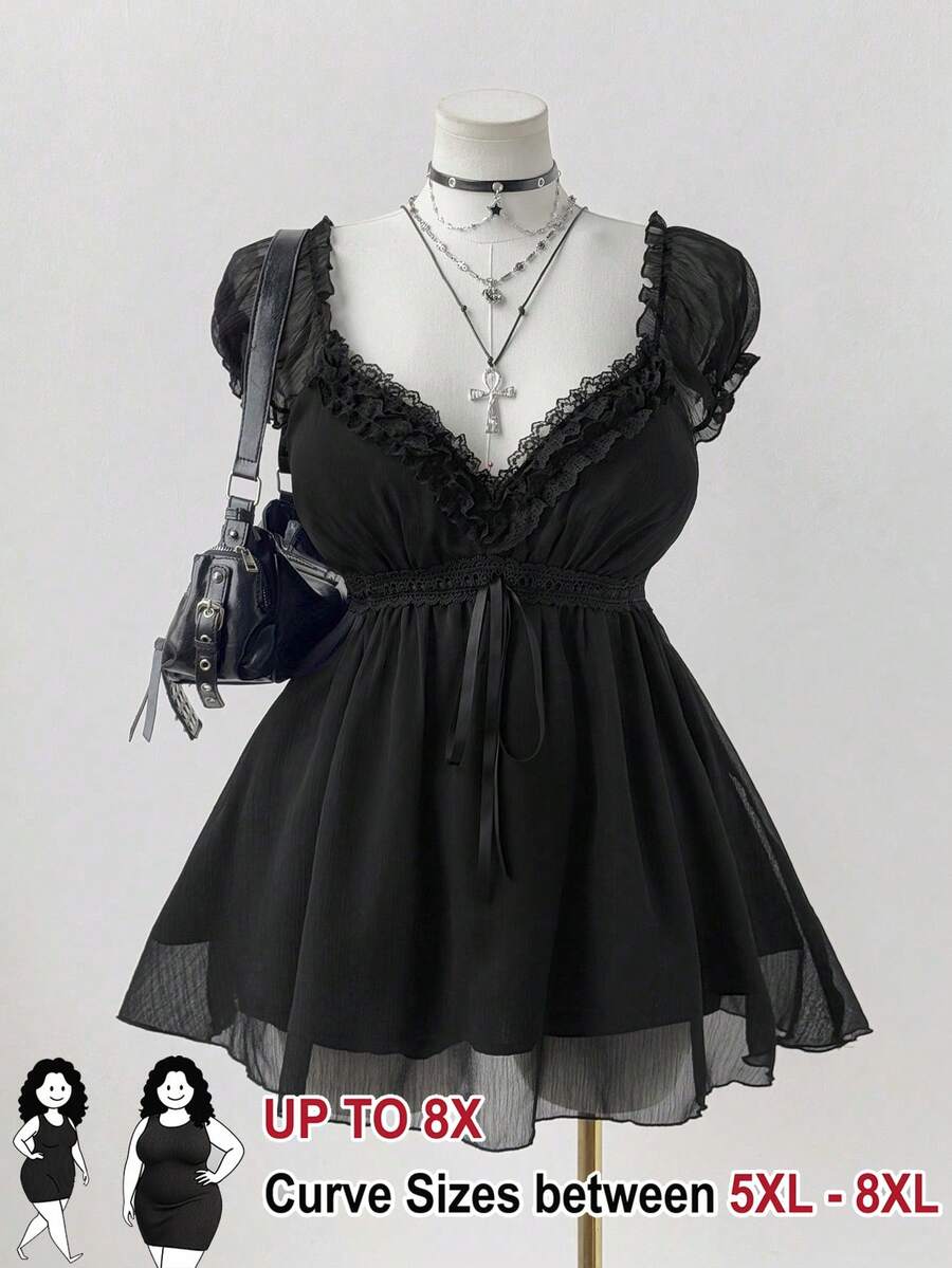 SHEIN CURVE+ 大码女式狂欢科切拉蕾丝边心形领衬衫 - 黑色 - 查看 1