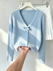 SHEIN 輕量針織蝴蝶結開襟衫，適合前青春期女孩，可搭配細肩帶洋裝的理想外套 - 藍色 - 查看 4