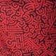 عنابي اللون