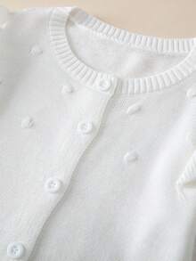 Elladie kids 女婴新款秋冬针织开衫。独特的波浪蕾丝装饰设计，展现女孩独特的时尚品味，适合亲子时光、派对、户外活动以及万圣节和圣诞节等节日聚会。 - 白色 - 查看 5