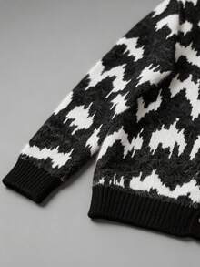 GALLERY FADE Men's Contrast Color Long Sleeve Single-Breasted Casual Knit Cardigan - Black and White - View 7