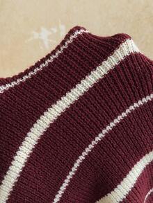 Soleia Atasan Rajut Tanpa Lengan dengan Hem Asimetris Bergaris Blok Warna Burgundy & Putih untuk Musim Gugur/Dingin - Burgundy - View 8