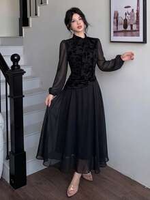 Modelyn Women's Tie Waist Ruched Positioned Print Long Sleeve Dress - Black - View 5