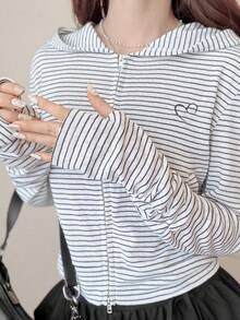FRIFUL Jaket Wanita Model Baru Korea untuk Awal Musim Gugur, Berkerudung, Motif Hati, Resleting Ganda, Lubang Jempol, dan Desain Manset Bergaris, Serbaguna - Hitam - View 4