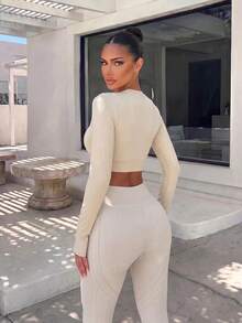 BamGleam Women's Seamless Sports Fitness Yoga Leggings/High Waist Tummy Control Butt Lift/Leg Hollow Line Design/Fashionable & Sexy/ - Grey - View 4