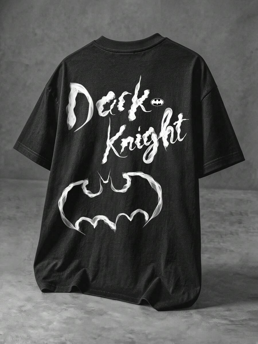BATMAN X SHEIN Manfinity EMRG 男士夏季休閒字母印花T恤 - 黑色 - 查看 1