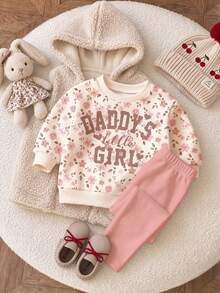 柔霧蓮花粉，可愛甜美字母「Daddy's Girl」❤ 波希米亞風柔美花卉圖案，女嬰休閒舒適寬鬆圓領衛衣與內搭褲2件套，適合秋冬日常、校園、親子、姐妹穿搭，秋季氛圍，新季節新風格新套裝 - 彩色 - 查看 2