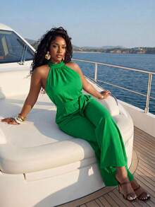 Slaydiva Plus Size Solid Color Halter Neck Jumpsuit For Vacation And Casual Wear - Green - View 5