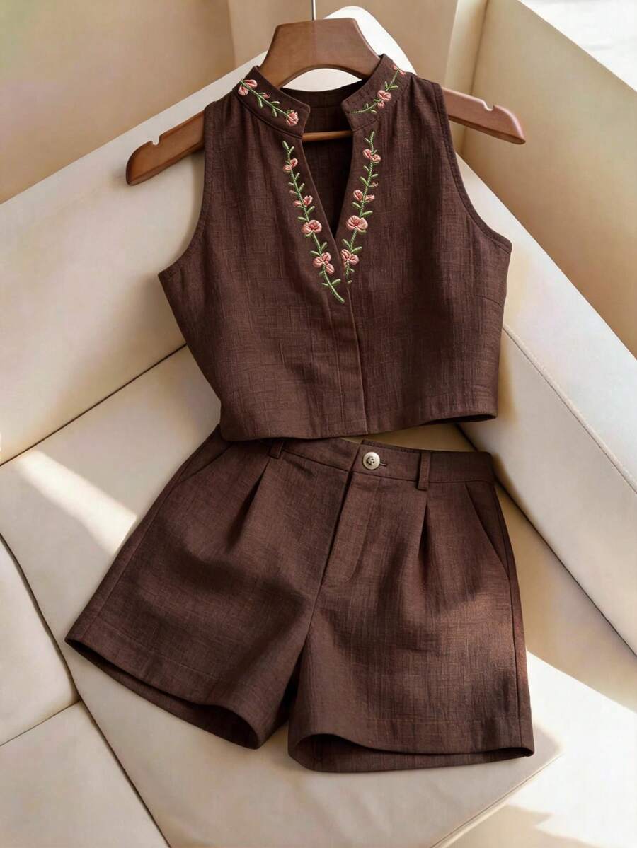 Flora Isola Flora Isola 女款夏季刺繡兩件套,清爽亞麻感無袖上衣與短褲套裝,刺繡立領無袖上衣兩件套,休閒日常通勤穿搭 - 棕色 - 查看 1