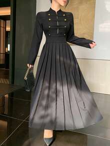 Joudiya Vestido largo elegante para mujer de estilo militar, negro, de otoño, con cuello alto pequeño, manga larga, doble botonadura con botones metálicos, falda plisada completa y cintura ceñida, ideal para ir a la oficina y citas - Negro - Ver 7