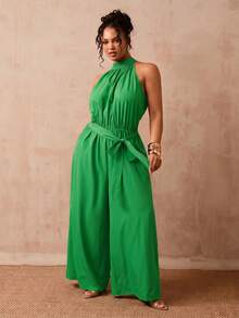 Slaydiva Plus Size Solid Color Halter Neck Jumpsuit For Vacation And Casual Wear - Green - View 11