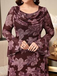 Reflora Plus Size Women's Floral Print Pleated Flare Sleeve Elegant Dress - Green - View 7