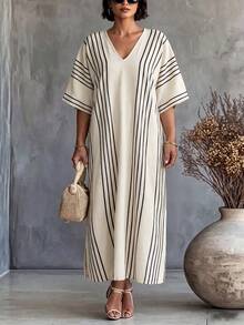 SHEIN LUNE CURVE Linhara CURVE 2026 SS 新款女款卡夫坦長袍，白色條紋 V 領蝙蝠袖中長版寬鬆保守大尺碼洋裝，適合日常穿著 - 杏色 - 查看 3