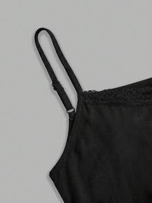SHEIN Essnce 2件/套 95%纯棉无胸罩衬垫休闲简约百搭吊带背心，蕾丝拼接，黑白配色，适合度假、夏季穿着 - 白色 - 查看 8