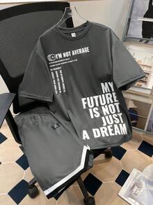 SHEIN Little Byeori 青少年男孩休閒街頭風字母印花圓領套頭短袖寬鬆T恤與針織短褲2件套，適合日常穿著、運動、外出、學校、聚會、假期、表演、拍照、返校季、春夏、畢業，男孩套裝，夏季穿搭 - 灰色 - 查看 7
