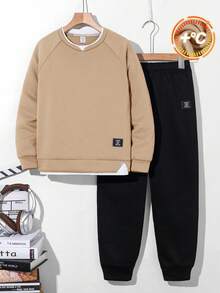 SHEIN Kids Tween Boy Casual Daily Versatile Comfortable Patchwork Contrast Color 2 In 1 Crew Neck Loose Pullover Long Sleeve Knit Sweatshirt Suitable For Commuting School Daily Casual Vacation Travel Sports Autumn Winter - Khaki - View 1
