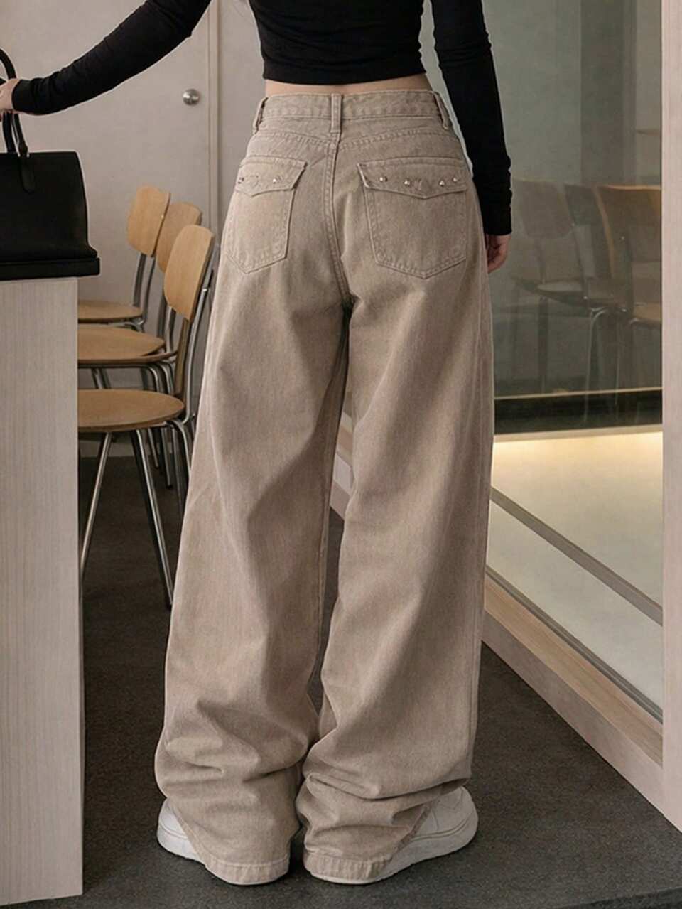 Women's Solid Color Loose Wide Leg Jeans With Pockets And Rivets, Casual Vacation Street Style Long Pants For Spring And Autumn