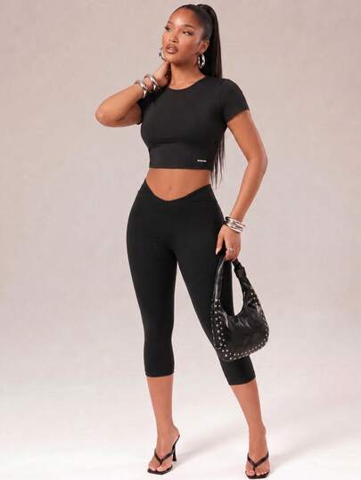 Radiana Quần legging nữ màu đen phối lưới ôm sát dáng dài 7/8