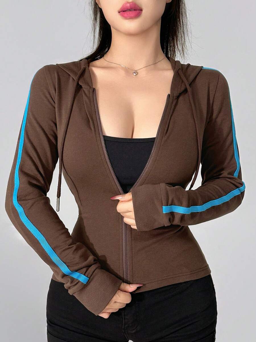 DAZY 女款修身棕色連帽長袖帽衫,藍色條紋裝飾,休閒運動健身通勤外套,秋季,韓系Y2K風格 - 棕色 - 查看 1