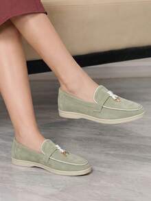 Fruit green