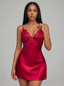 酒紅色