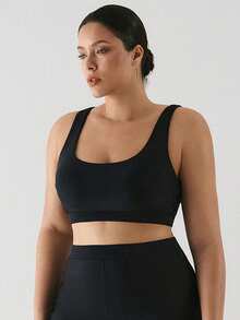 YARNWELL Plus Size Women Solid Color Casual Bikini Swimwear Top - Black - View 4