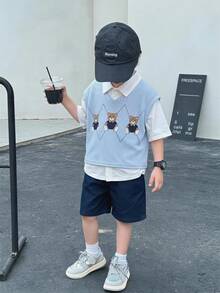 SHEIN Little Byeori 3件套儿童/青少年/女孩可爱小熊印花蓝色无袖背心、白色短袖衬衫和藏蓝色短裤套装，适合春夏季节日常穿着、上学、户外活动和运动。 - 藍色 - 查看 2