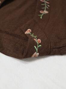 Flora Isola Flora Isola 女款夏季刺繡兩件套，清爽亞麻感無袖上衣與短褲套裝，刺繡立領無袖上衣兩件套，休閒日常通勤穿搭 - 棕色 - 查看 8