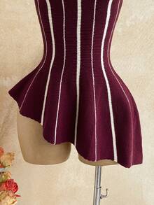 Soleia Atasan Rajut Tanpa Lengan dengan Hem Asimetris Bergaris Blok Warna Burgundy & Putih untuk Musim Gugur/Dingin - Burgundy - View 4