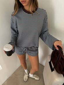 Aloruh Women's Striped Patchwork Long Sleeve Top And Shorts Casual Daily 2 Pieces Set - Multicolor - View 4