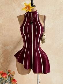 Soleia Atasan Rajut Tanpa Lengan dengan Hem Asimetris Bergaris Blok Warna Burgundy & Putih untuk Musim Gugur/Dingin - Burgundy - View 1