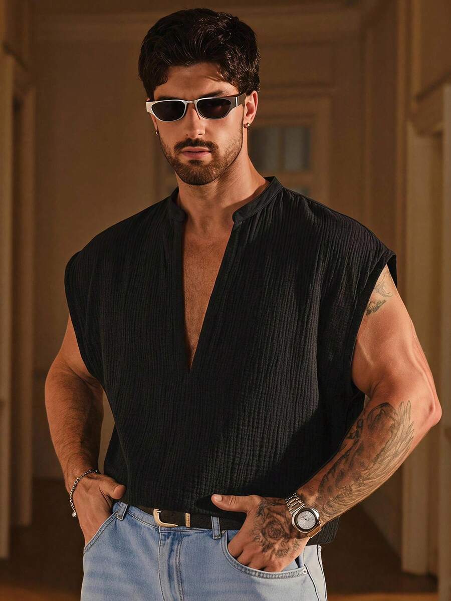 SIGLOCORE Men's Summer Casual Solid Color Notch Neck Tank Top - Black - View 1